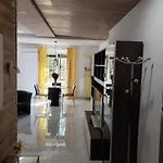 Art Gallery 2 *