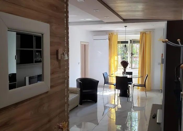 Apartamento Art Gallery 2 *
